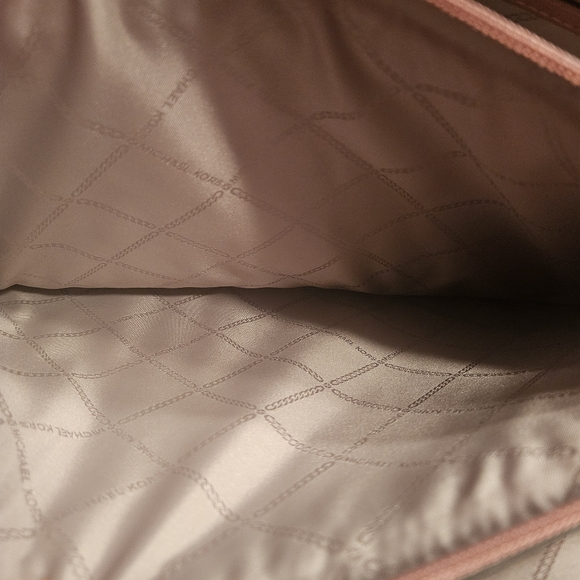 Michael Kors Pink and Whte Women's Tote Bag - Picture 8 of 12